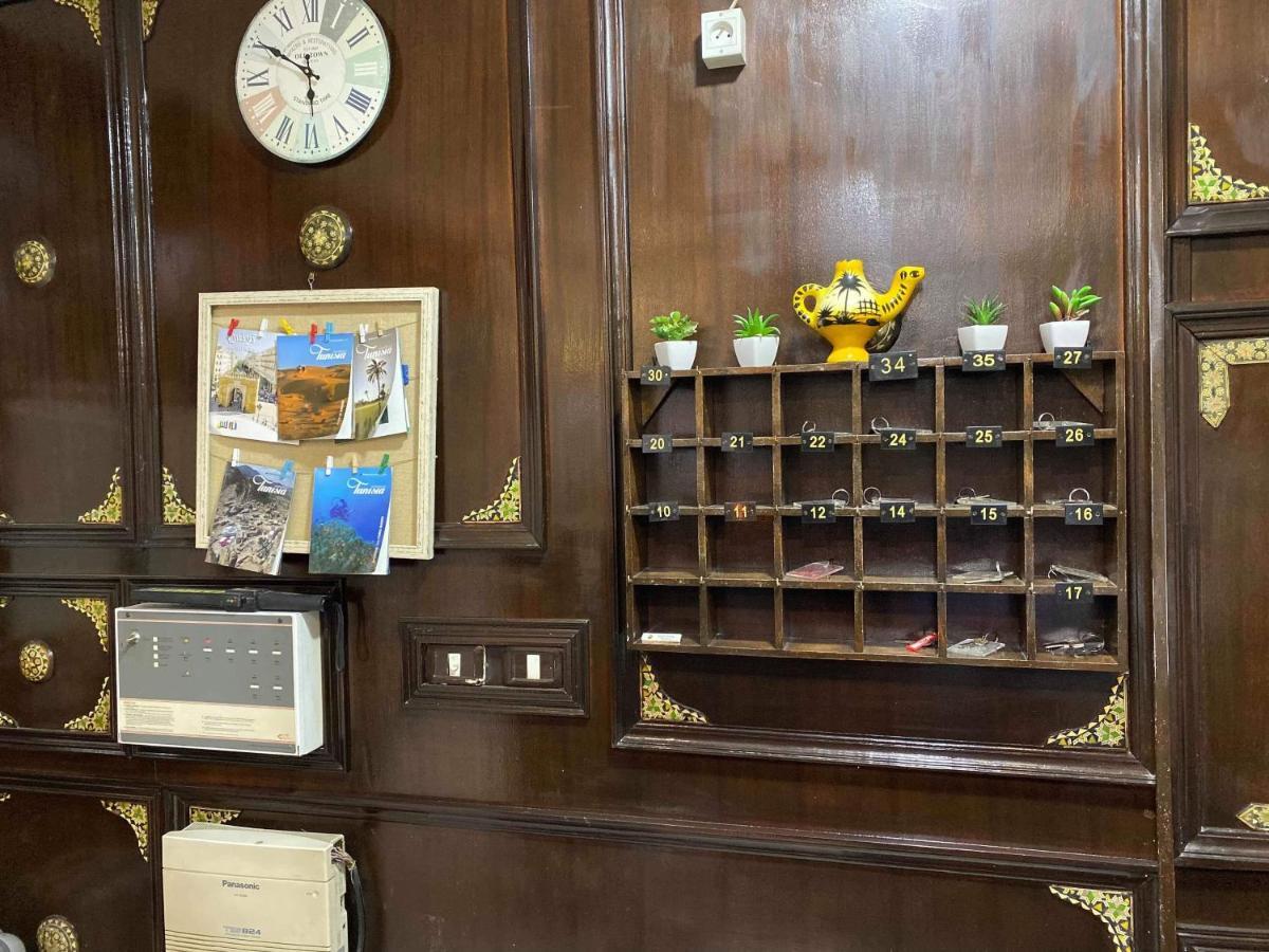 Hotel Le Calife تونس المظهر الخارجي الصورة